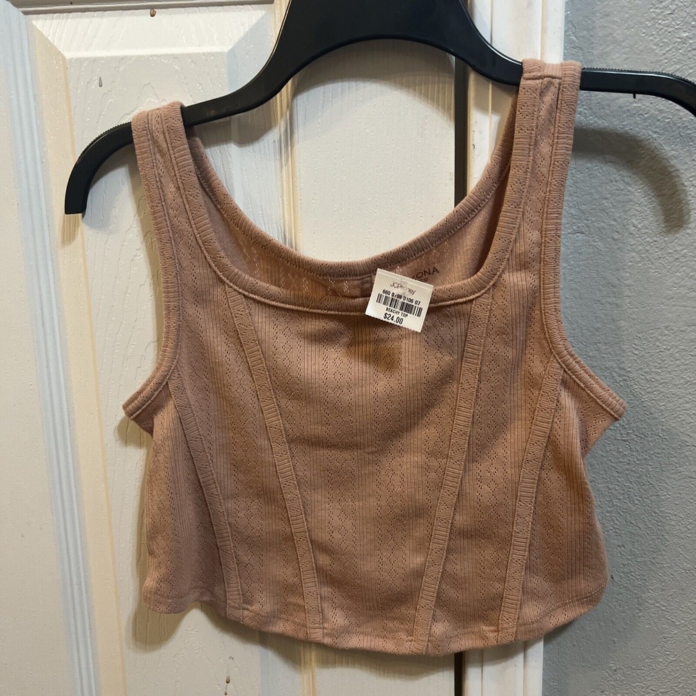 Arizona Cropped Top In Dust Pink‎ Womens Size M